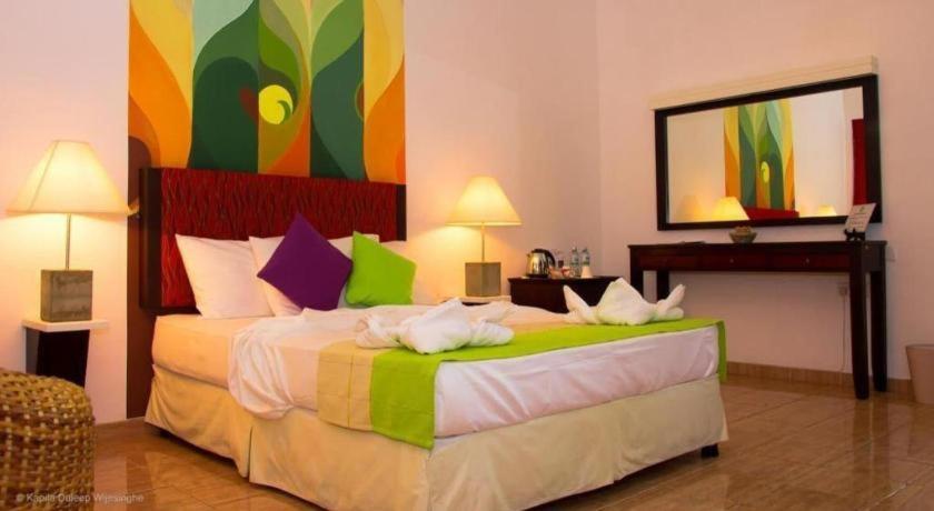 5000 m² dengan 7 bilik tidur dan 7 bilik mandi peribadi di Yala Tissamaharama Luaran gambar